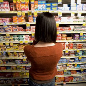 Lanzan advertencia en contra del omeprazol y sus semejantes